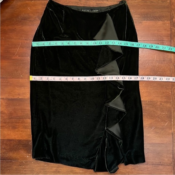 Ralph Lauren Black Label Ruffle Embellished Skirt in Hunter Green - Picture 7 of 15